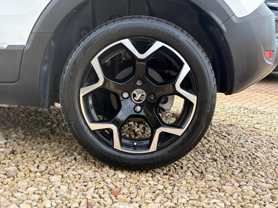 Used Vauxhall Crossland 2022 for sale - 76359869: Photo 16