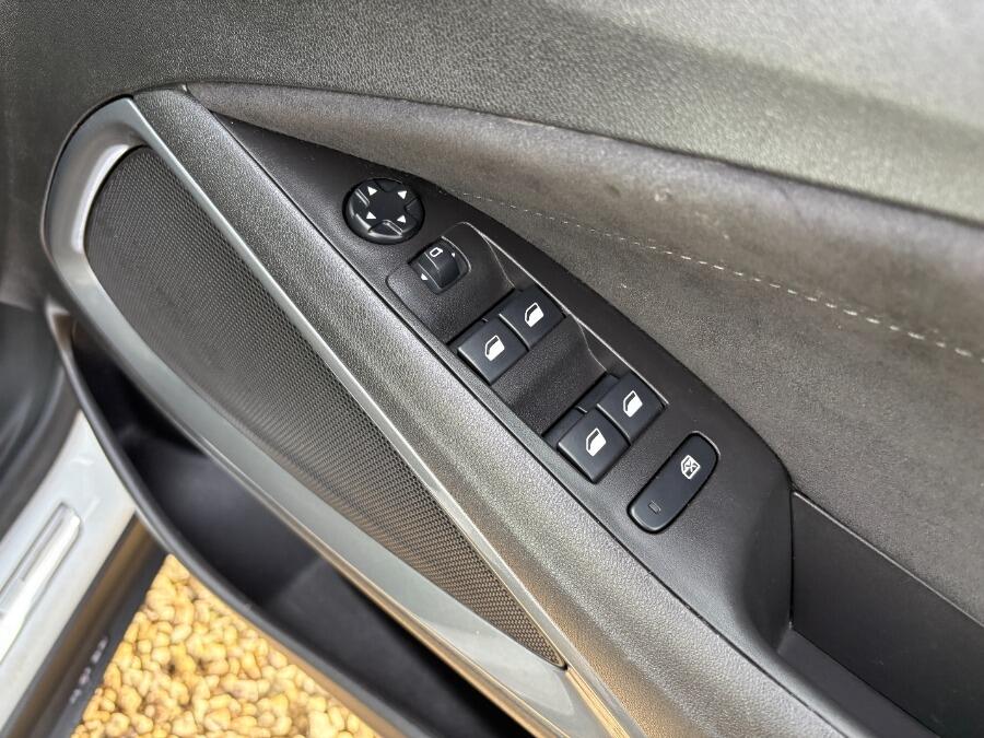 Used Vauxhall Crossland 2022 for sale - 76359869: Photo 44