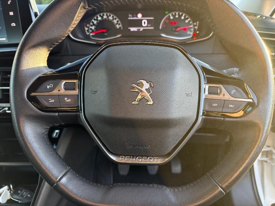 Used Peugeot 2008 2022 for sale - 76772009: Photo 29