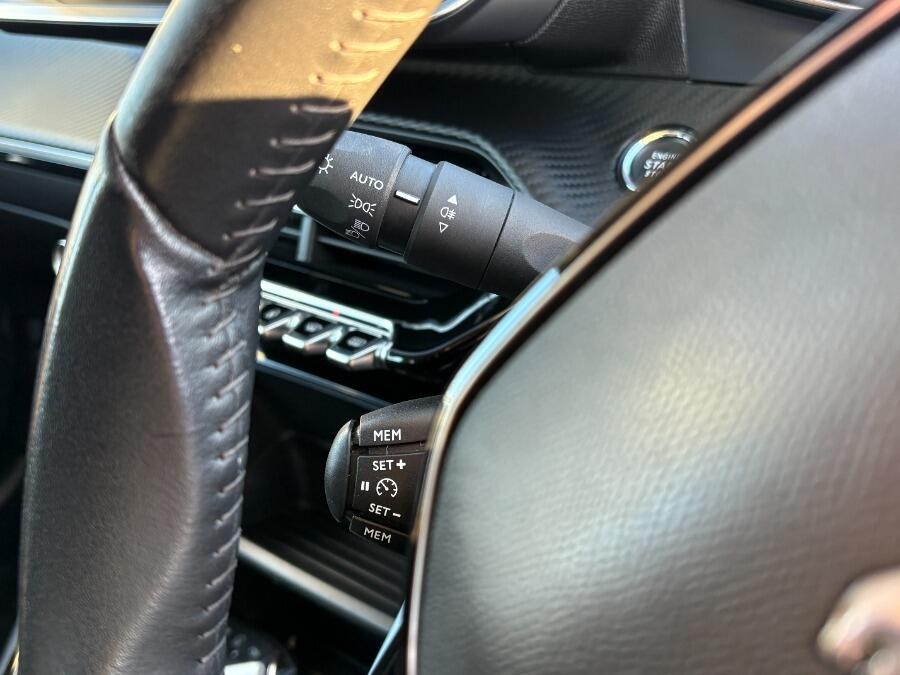 Used Peugeot 2008 2022 for sale - 76772009: Photo 31