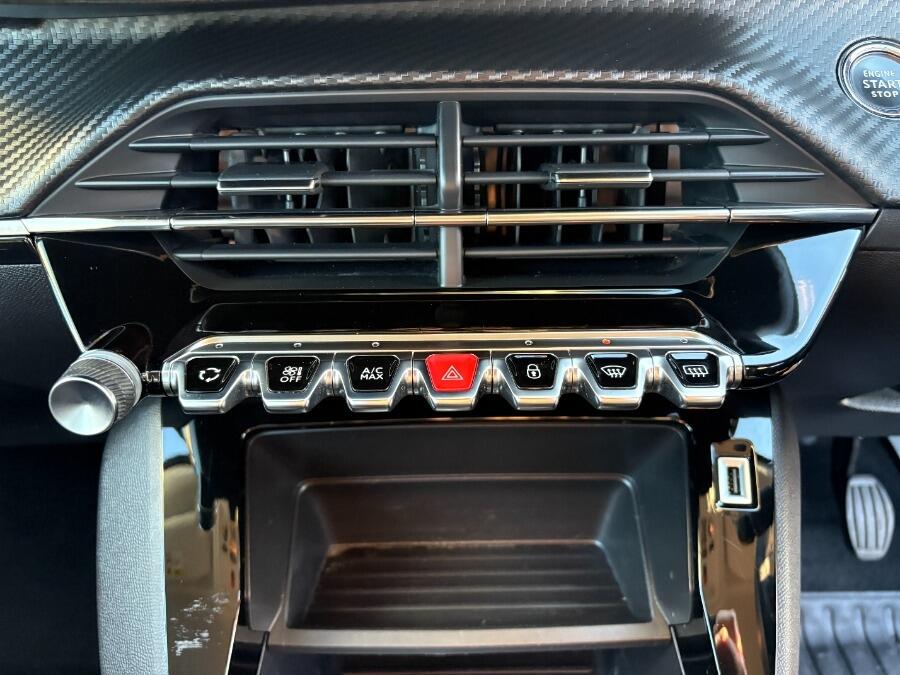 Used Peugeot 2008 2022 for sale - 76772009: Photo 37