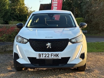 Used Peugeot 2008 2022 for sale - 76772009: Photo