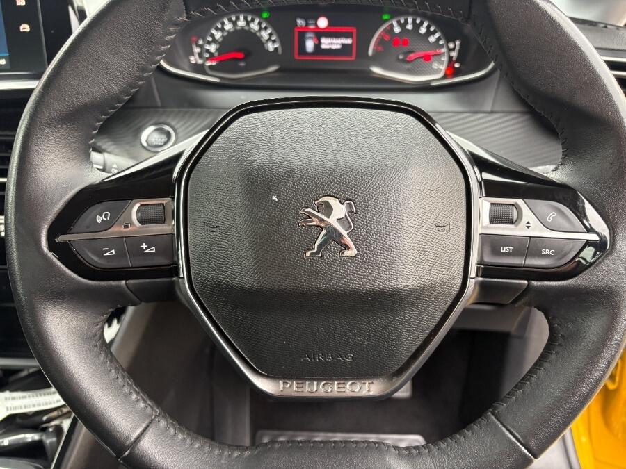 Used Peugeot 208 2022 for sale - 77029084: Photo 30