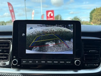 Used Kia Stonic 2022 for sale - 75747497: Photo