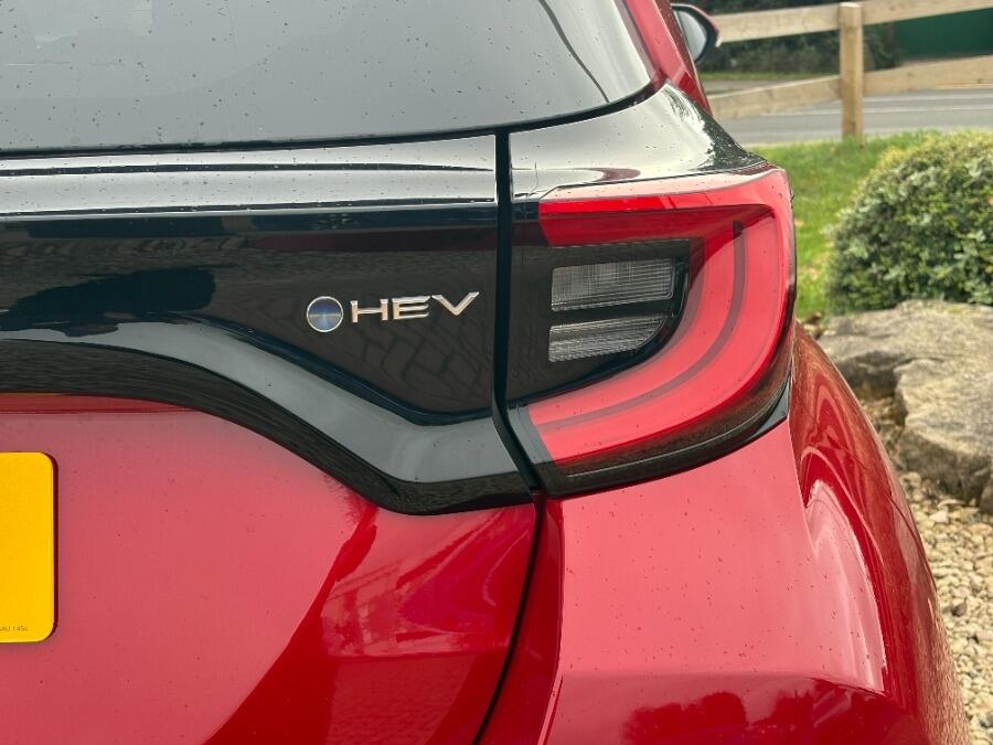 Used Toyota Yaris 2024 for sale - 76657992: Photo 17