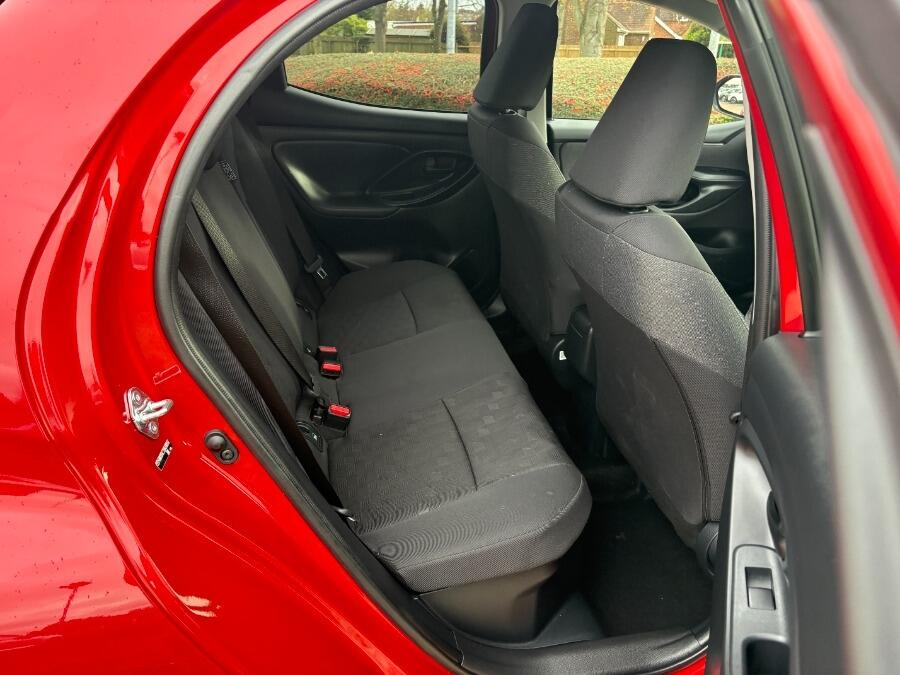 Used Toyota Yaris 2024 for sale - 76657992: Photo 25