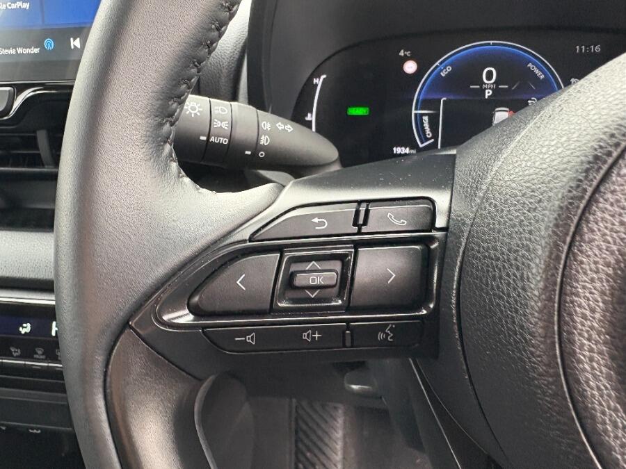 Used Toyota Yaris 2024 for sale - 76657992: Photo 32