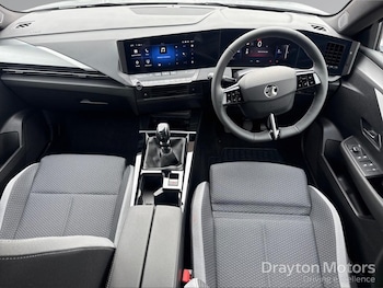 Used Vauxhall Astra 2026 for sale - 78528221: Photo