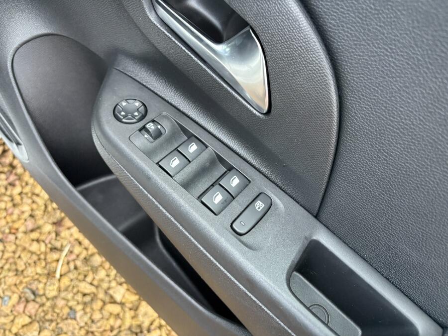 Used Vauxhall Corsa 2022 for sale - 77279018: Photo 43