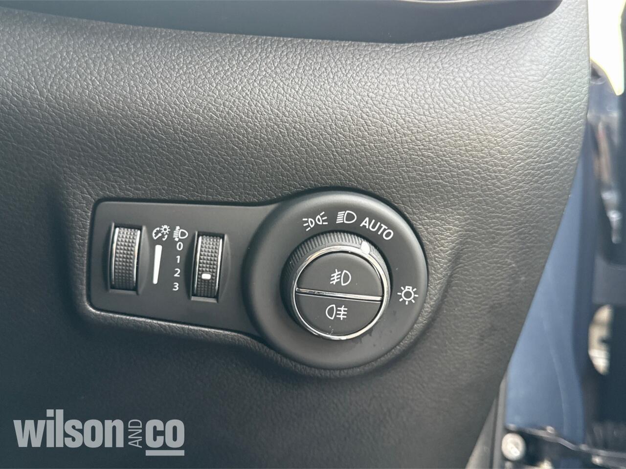 Used Jeep Compass 2023 for sale - 77510929: Photo 32