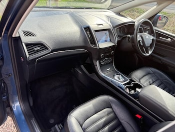 Used Ford Galaxy 2022 for sale - 76227816: Photo 2