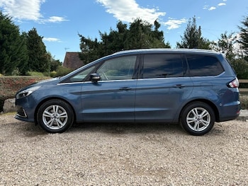 Used Ford Galaxy 2022 for sale - 76227816: Photo 4
