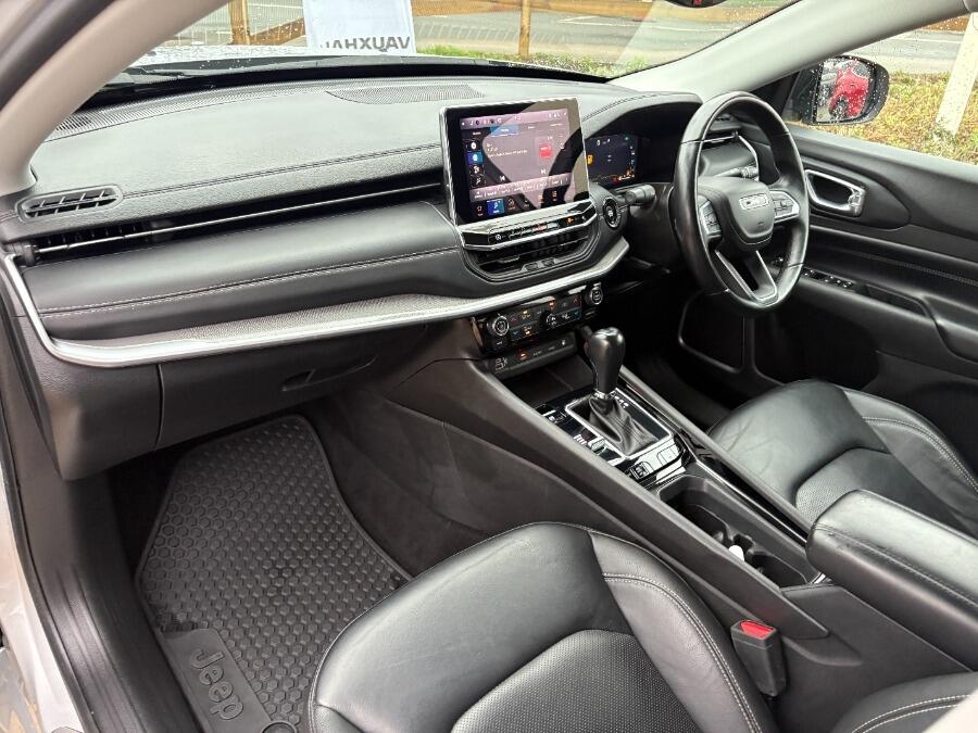 Used Jeep Compass 2023 for sale - 76781693: Photo 2