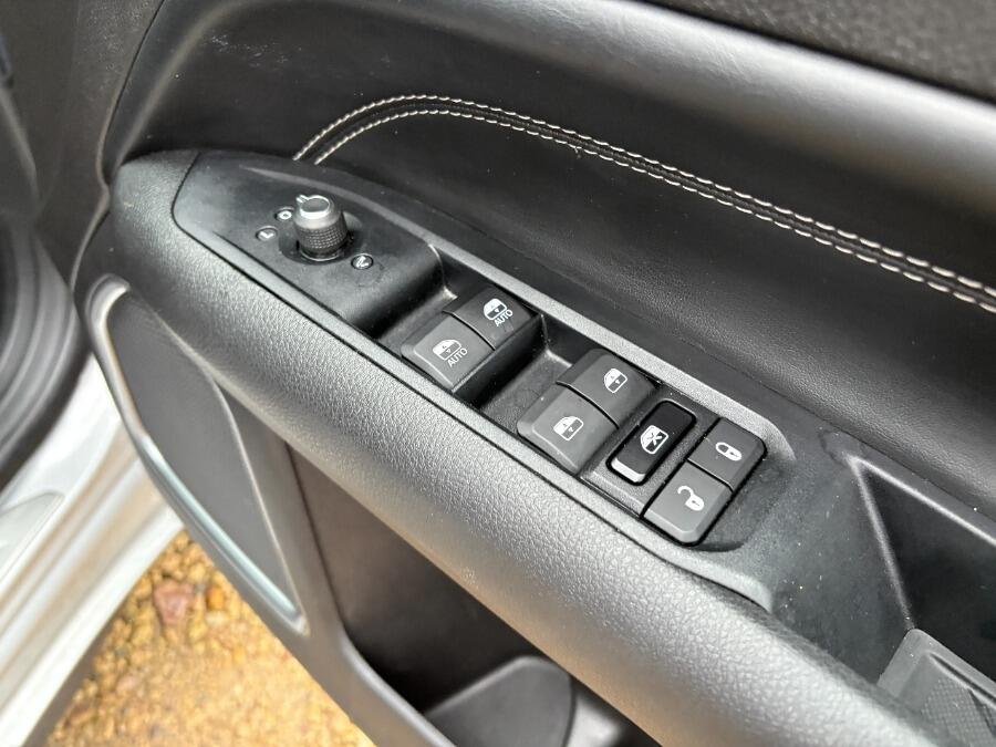 Used Jeep Compass 2023 for sale - 76781693: Photo 44