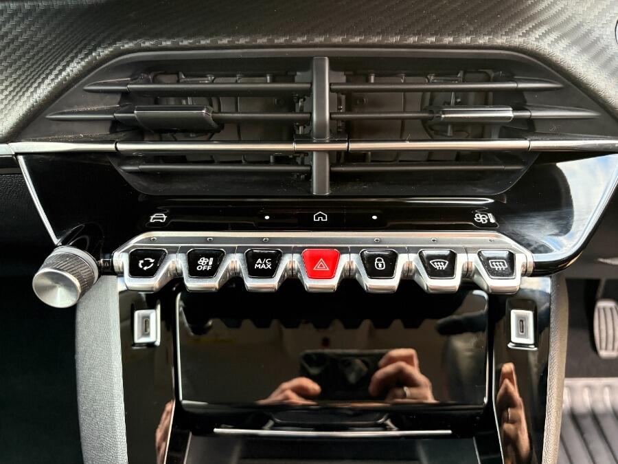 Used Peugeot 208 for sale - 76913143: Photo 38