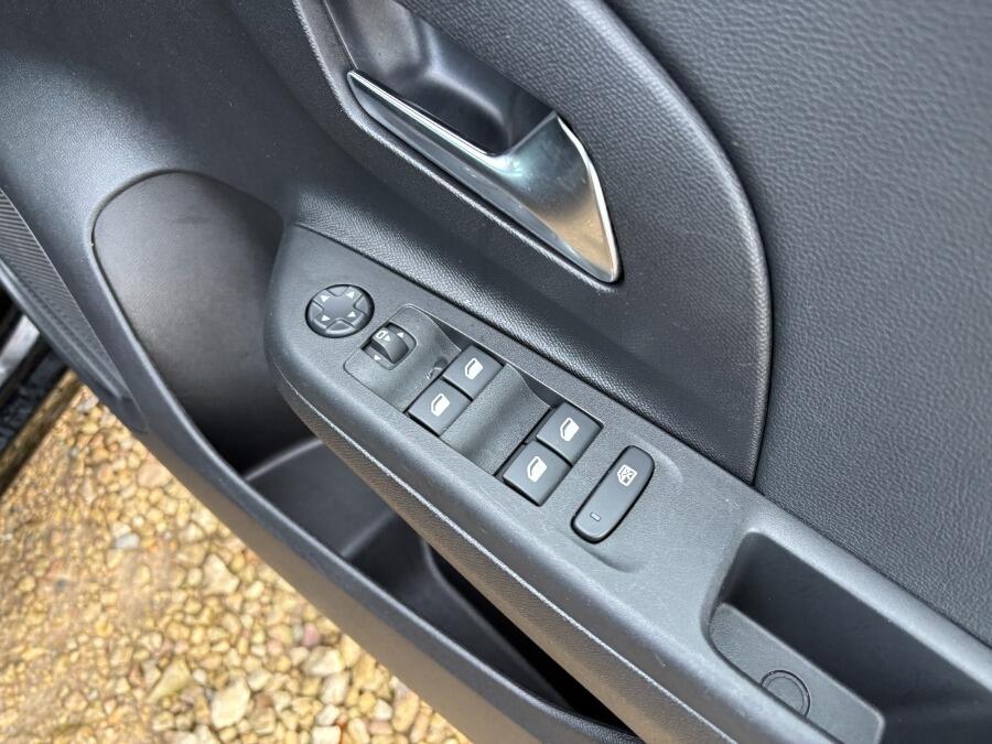 Used Vauxhall Corsa 2024 for sale - 76899679: Photo 42