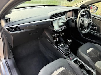 Used Vauxhall Corsa 2023 for sale - 76227402: Photo 2