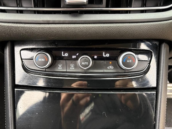 Used Vauxhall Grandland 2023 for sale - 76306978: Photo 37