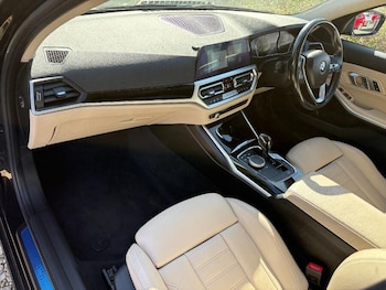 Used BMW 3 Series 2020 for sale - 76123044: Photo