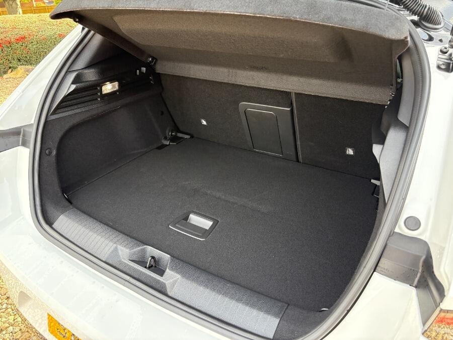 Used Vauxhall Astra 2024 for sale - 76361156: Photo 22