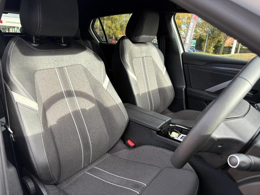 Used Vauxhall Astra 2024 for sale - 76361156: Photo 24