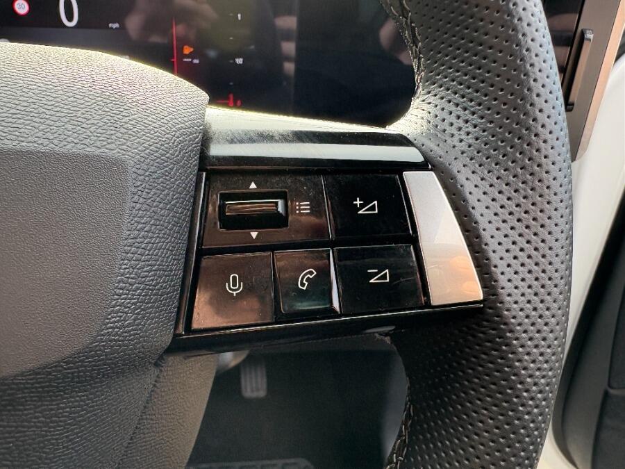 Used Vauxhall Astra 2024 for sale - 76361156: Photo 37