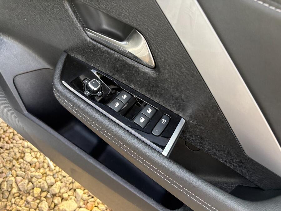 Used Vauxhall Astra 2024 for sale - 76361156: Photo 43