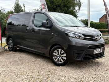 2019 (69) - 1.5D Shuttle Medium 5dr