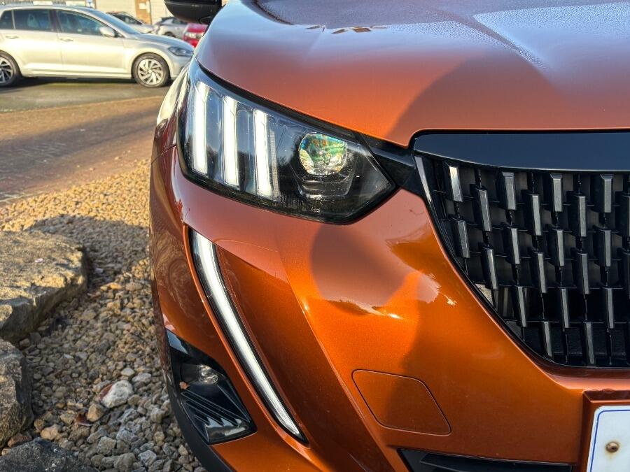 Used Peugeot 2008 2021 for sale - 76780980: Photo 14