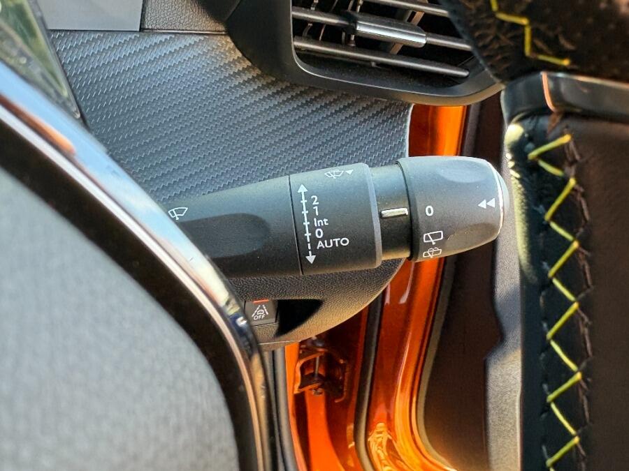 Used Peugeot 2008 2021 for sale - 76780980: Photo 35