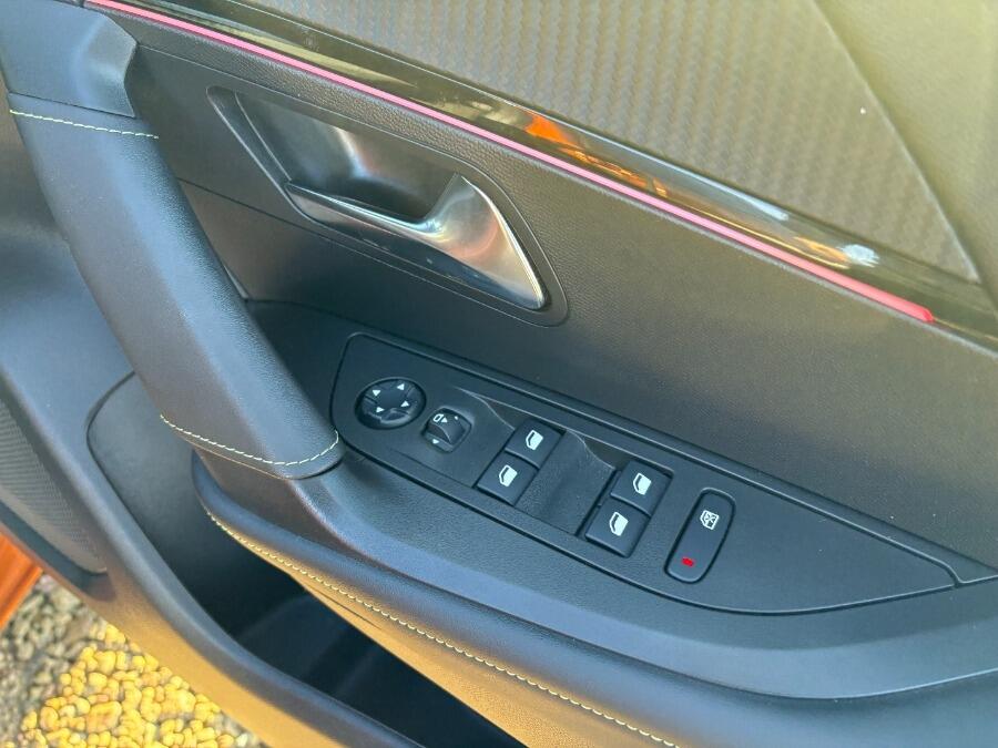 Used Peugeot 2008 2021 for sale - 76780980: Photo 41