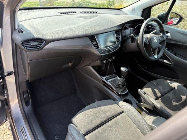 Used Vauxhall Crossland 2024 for sale - 75658357: Photo 2