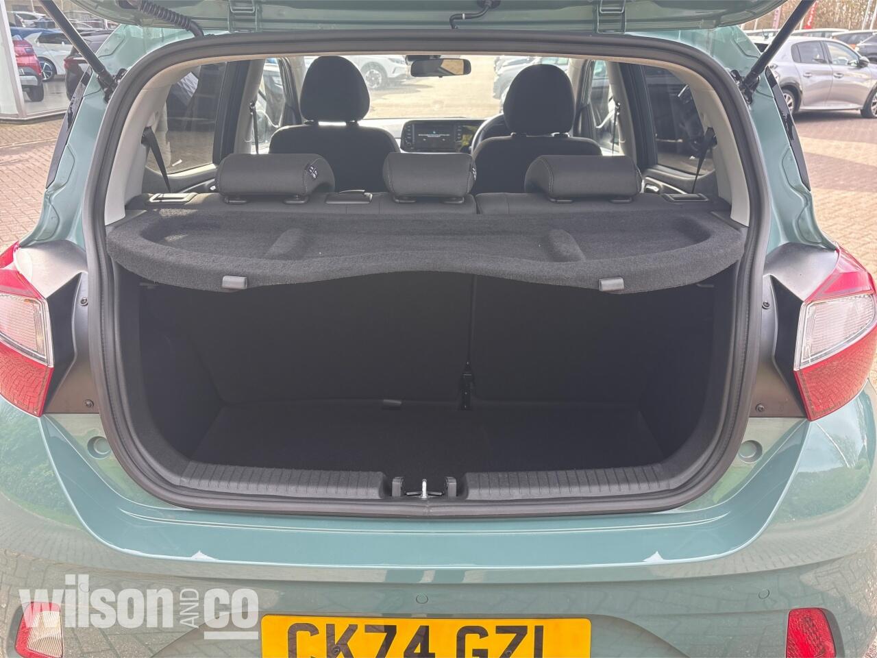 Used Hyundai i10 2024 for sale - 77940468: Photo 47