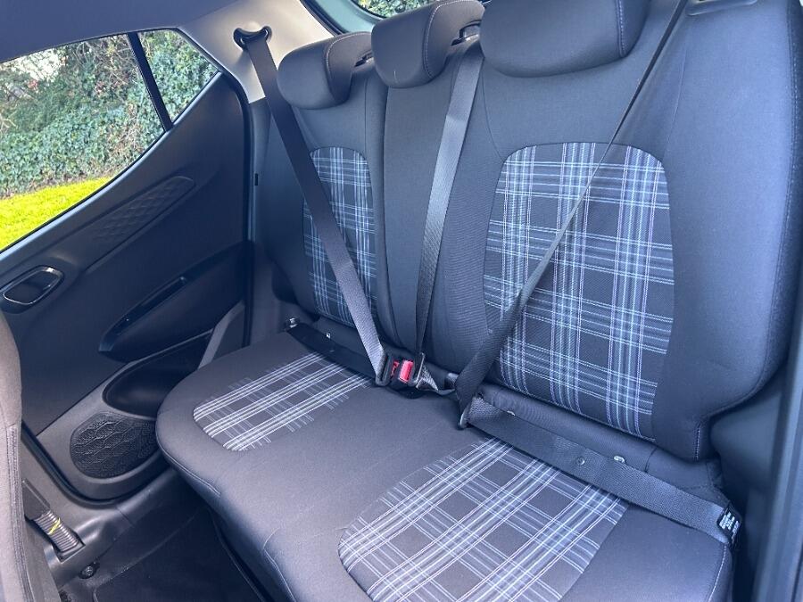 Used Hyundai i10 2024 for sale - 77940468: Photo 57