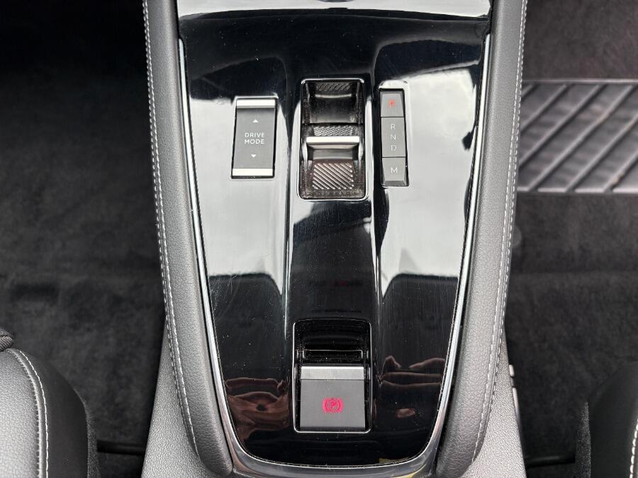 Vehicle 44
