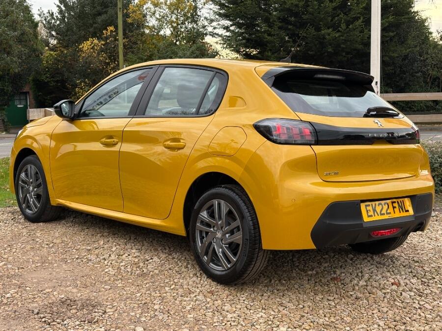 Used Peugeot 208 2022 for sale - 76484597: Photo 6