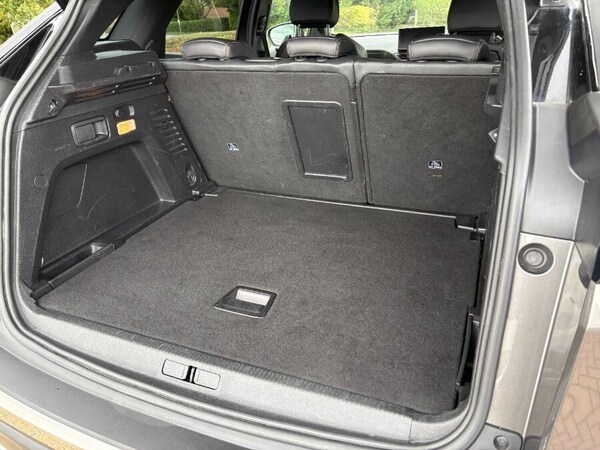 Used Peugeot 3008 2022 for sale - 76031412: Photo 23