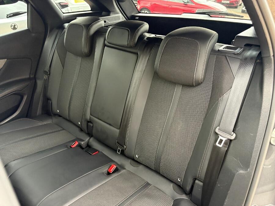 Used Peugeot 3008 2022 for sale - 76031412: Photo 31