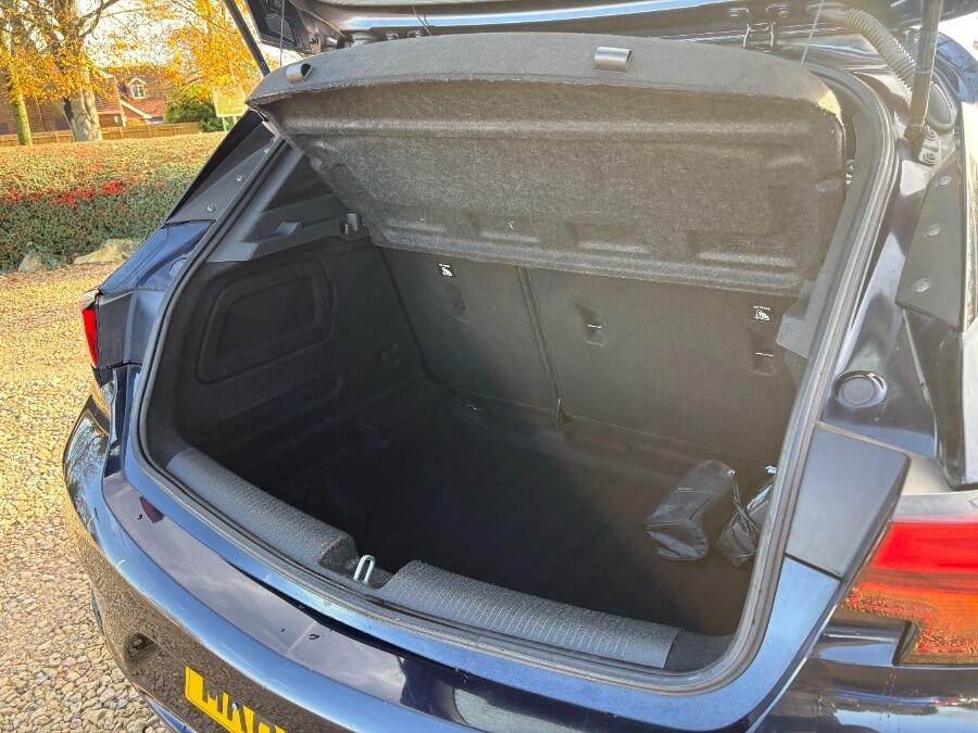 Used Vauxhall Astra 2019 for sale - 76632886: Photo 19