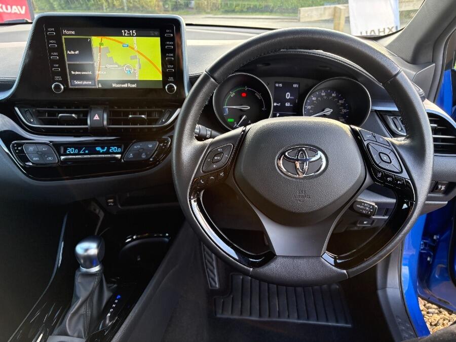 Used Toyota C-HR 2020 for sale - 76899033: Photo 32