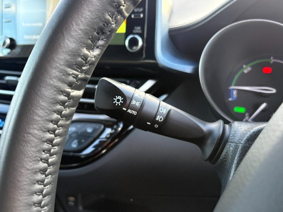 Used Toyota C-HR 2020 for sale - 76899033: Photo 35