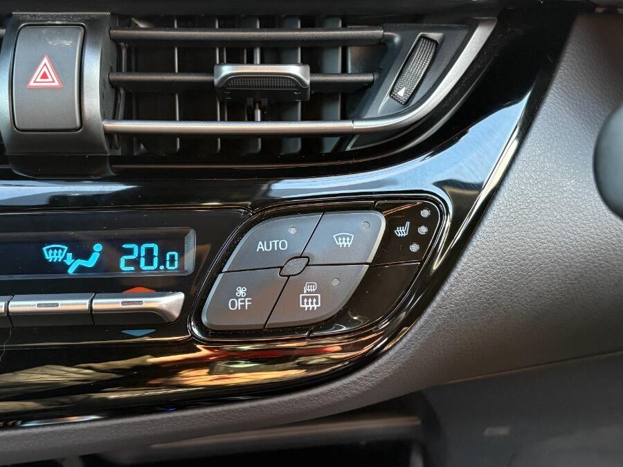 Used Toyota C-HR 2020 for sale - 76899033: Photo 43