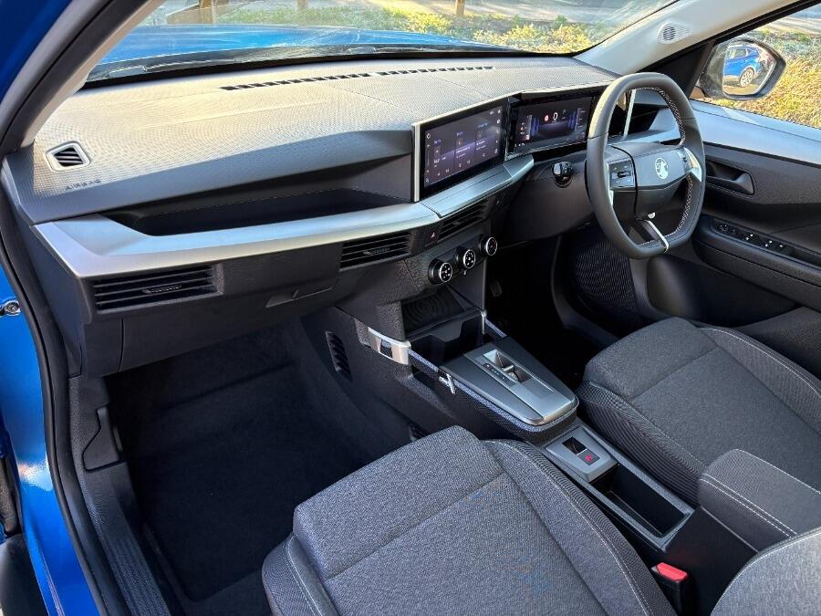 Used Vauxhall Frontera Electric 2025 for sale - 76658220: Photo 2