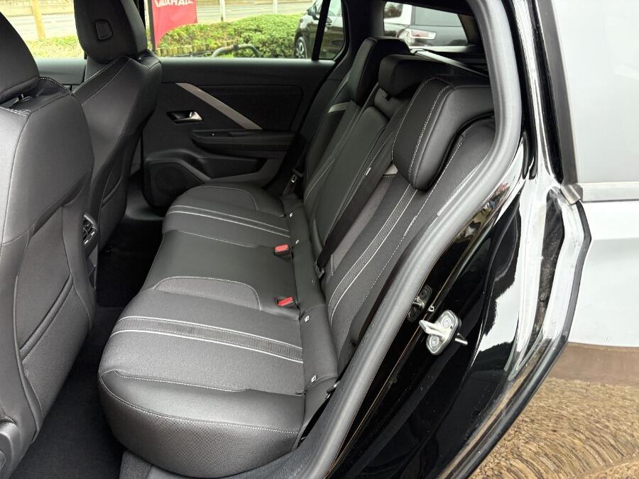 Used Vauxhall Astra 2025 for sale - 76484998: Photo 32