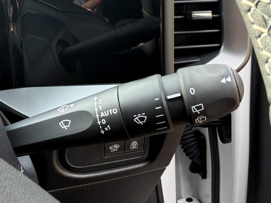 Used Vauxhall Mokka Electric for sale - 78115525: Photo 26