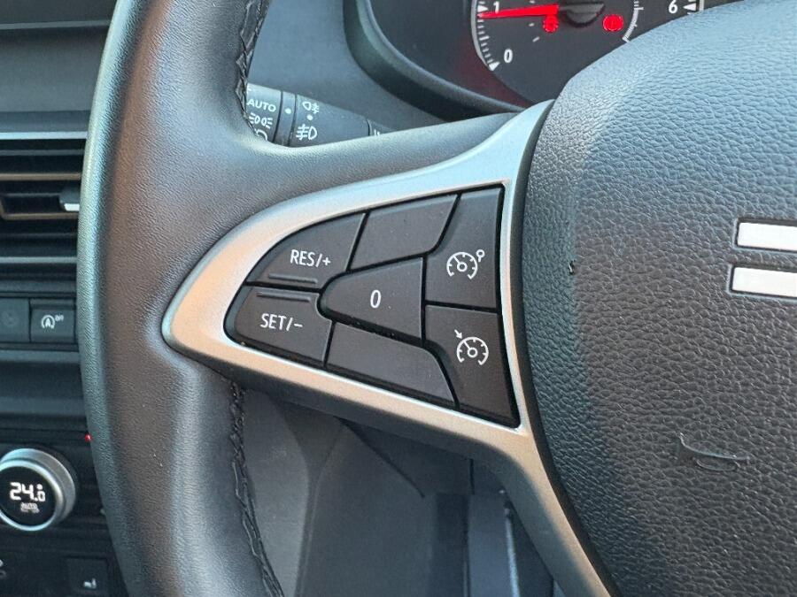 Used Dacia Jogger 2024 for sale - 76802087: Photo 37