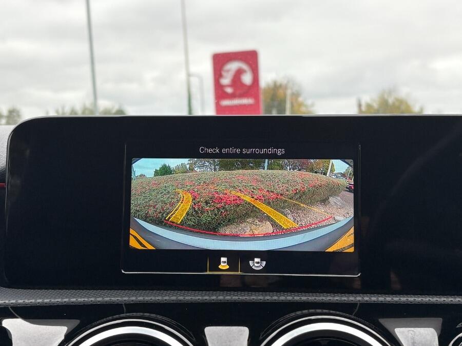 Used Mercedes-Benz A-Class 2019 for sale - 76359837: Photo 3