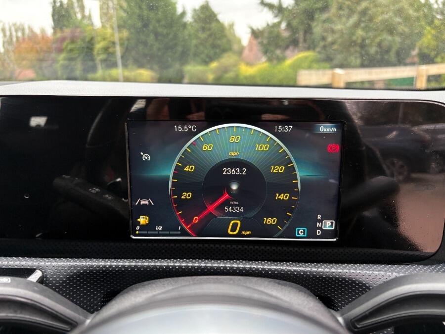 Used Mercedes-Benz A-Class 2019 for sale - 76359837: Photo 30