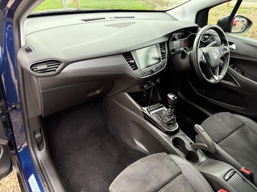 Used Vauxhall Crossland 2022 for sale - 76175150: Photo 2