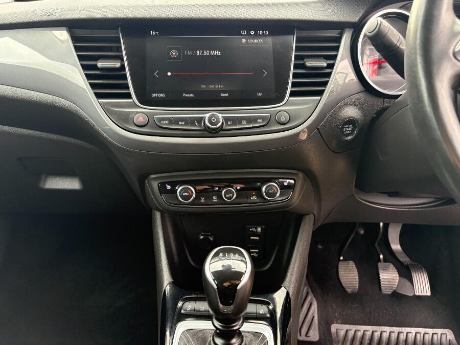 Used Vauxhall Crossland 2022 for sale - 76175150: Photo 37